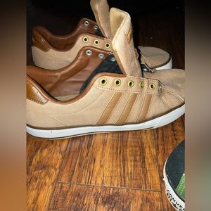 Men's Adidas shoes